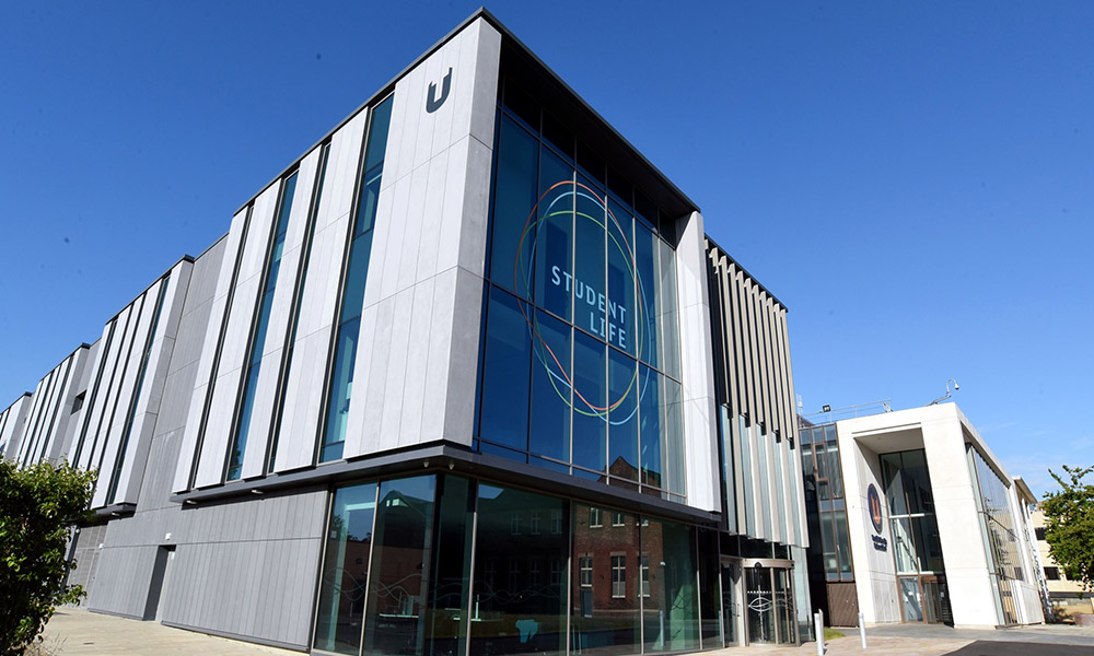 teeside-uni-57.jpg.txt